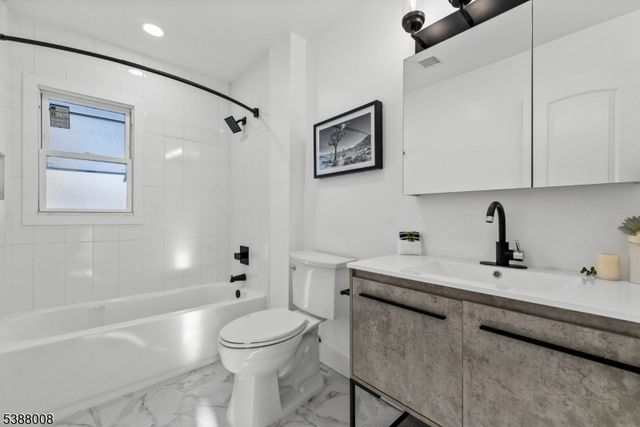 177 Rockwood Pl, Englewood City, NJ 07631