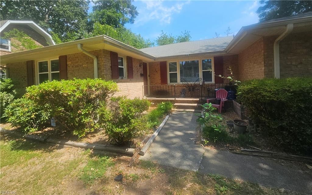 361 Jonathan CT, Newport News, VA 23608