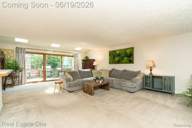 6595 Scenic Pines Court, Clarkston, MI 48346
