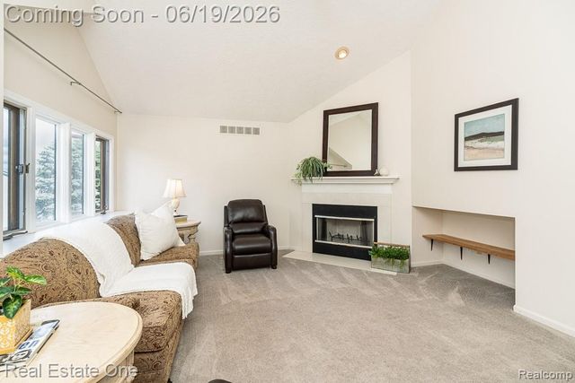 6595 Scenic Pines Court, Clarkston, MI 48346
