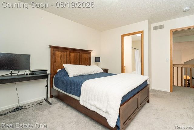 6595 Scenic Pines Court, Clarkston, MI 48346