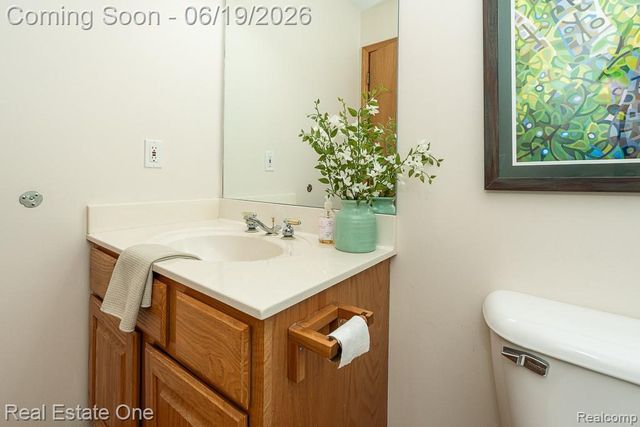 6595 Scenic Pines Court, Clarkston, MI 48346