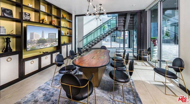 950 E 3rd Street 2228, Los Angeles, CA 90013