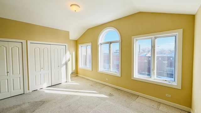 4166 S Emerald Street, Chicago, IL 60609