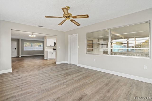 214 S Harrison Street, Beverly Hills, FL 34465