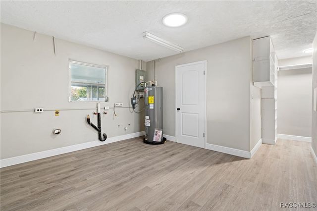 214 S Harrison Street, Beverly Hills, FL 34465