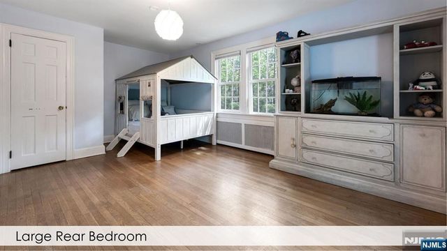 454 Wastena Terrace, Ridgewood, NJ 07450