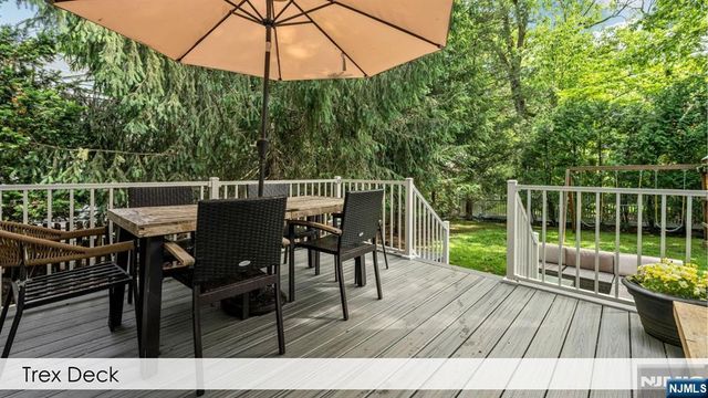 454 Wastena Terrace, Ridgewood, NJ 07450