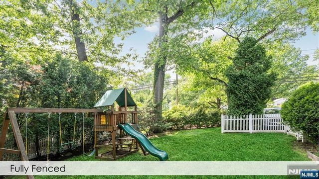 454 Wastena Terrace, Ridgewood, NJ 07450