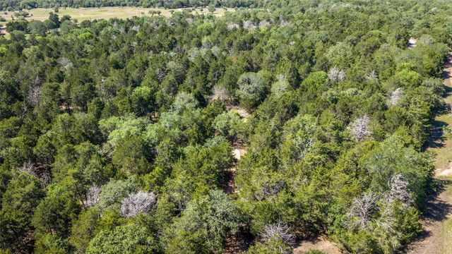 2062 N Fm 1291, Fayetteville, TX 78940