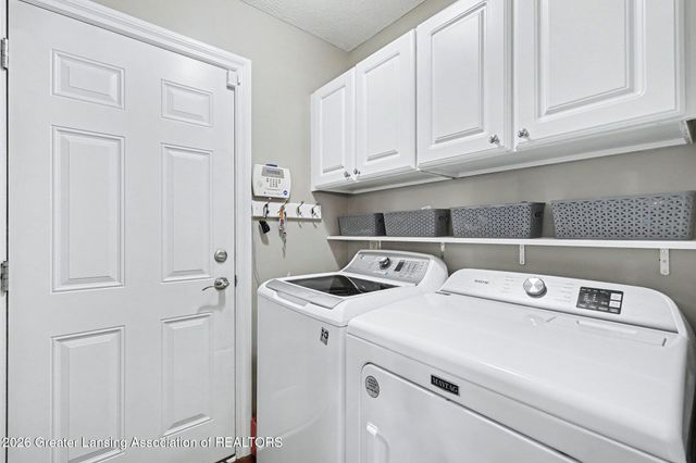 5521 Jessael Drive, Bath, MI 48808