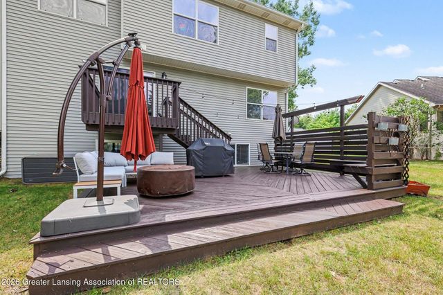 5521 Jessael Drive, Bath, MI 48808