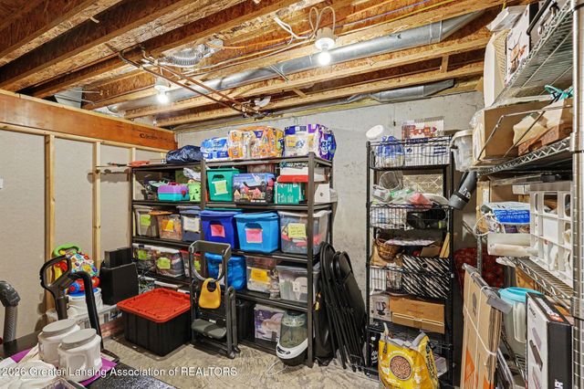 5521 Jessael Drive, Bath, MI 48808