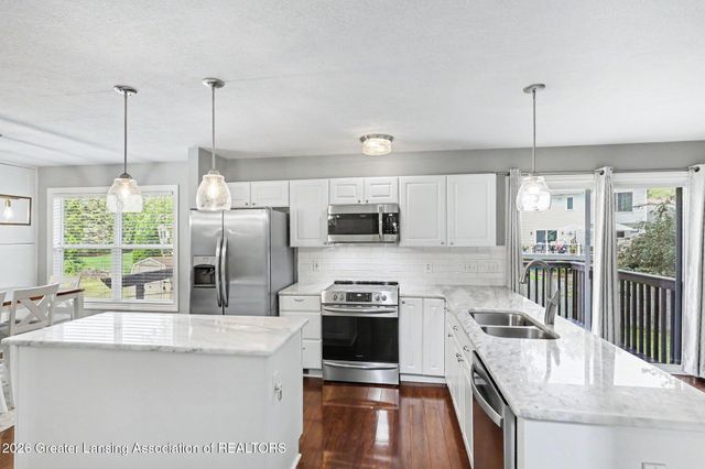 5521 Jessael Drive, Bath, MI 48808