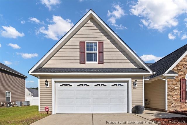 180 Brightwood Drive, Raeford, NC 28376