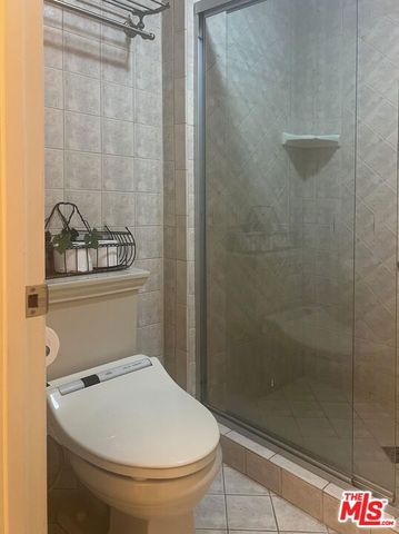 8611 Burton Way 6, Los Angeles, CA 90048