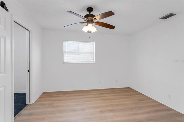 621 85TH AVENUE N, St Petersburg, FL 33702