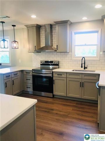 1410 Quarry Drive, Bethlehem City, PA 18020