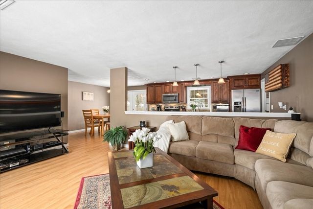 25 Richard Road, Hudson, MA 01749