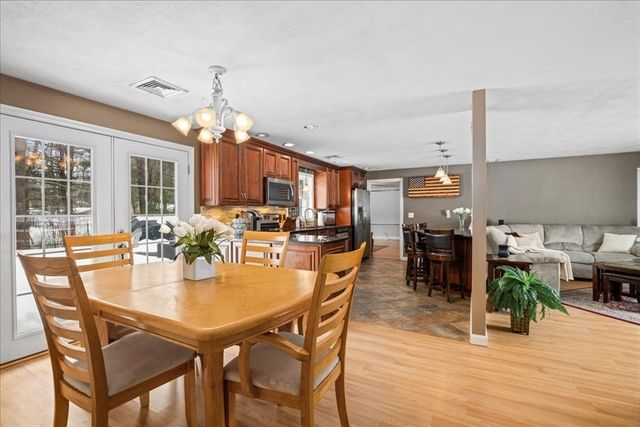 25 Richard Road, Hudson, MA 01749