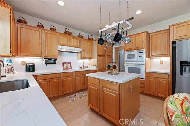 24178 Via Llano, Murrieta, CA 92562
