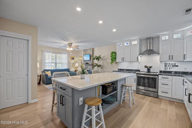 111 NW 10th Street, Oak Island, NC 28465