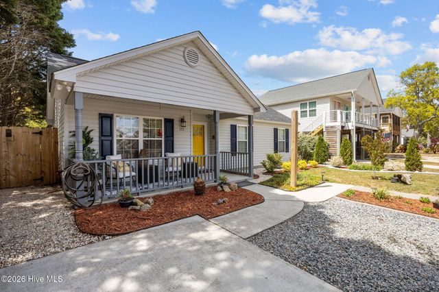 111 NW 10th Street, Oak Island, NC 28465