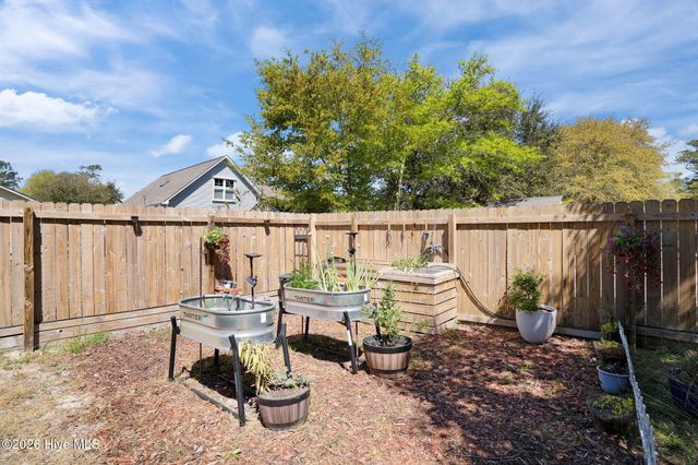 111 NW 10th Street, Oak Island, NC 28465