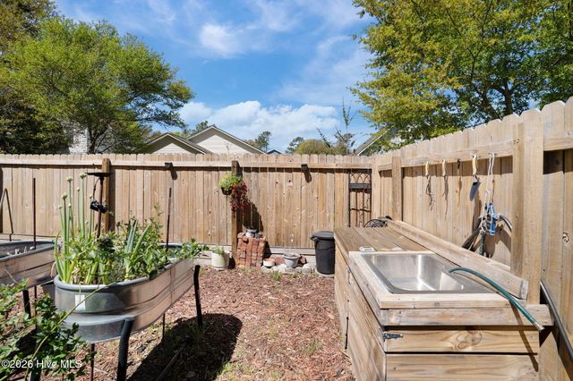 111 NW 10th Street, Oak Island, NC 28465