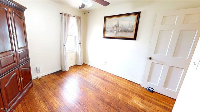 32706 Lake Shore Boulevard, Willowick, OH 44095