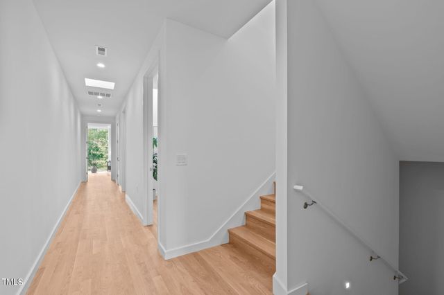 501 S Bloodworth Street 102, Raleigh, NC 27601