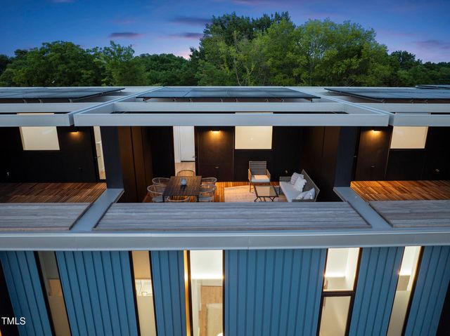 501 S Bloodworth Street 102, Raleigh, NC 27601