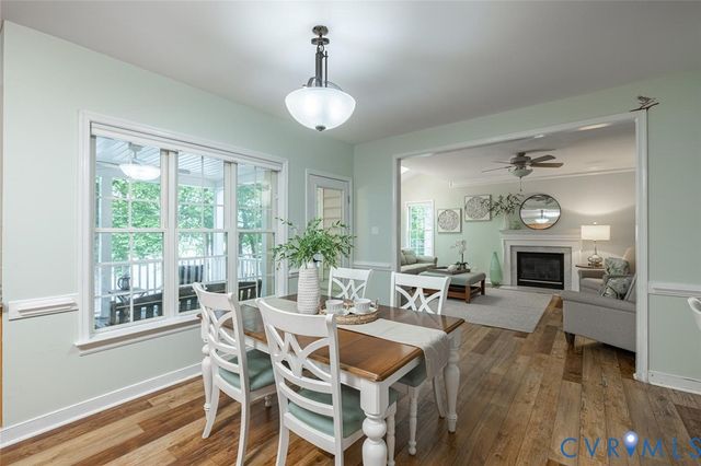 14316 Cove Ridge Ter, Midlothian, VA 23112
