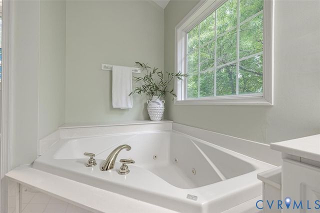 14316 Cove Ridge Ter, Midlothian, VA 23112