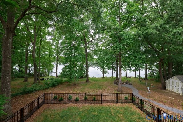 14316 Cove Ridge Ter, Midlothian, VA 23112