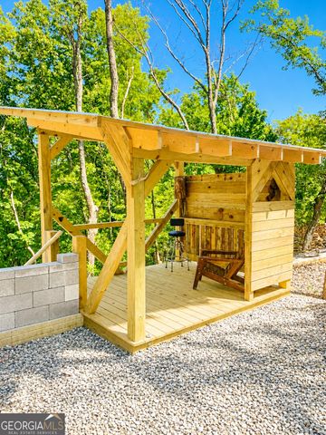 326 Skywood Lane, Cleveland, GA 30528