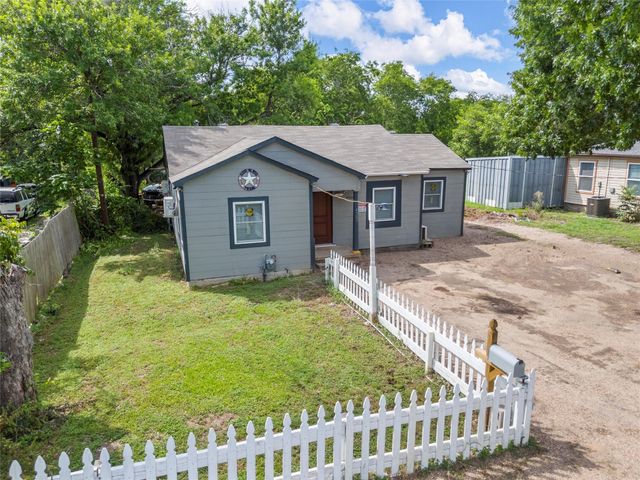 4505 Memorial Drive, Beverly Hills, TX 76711