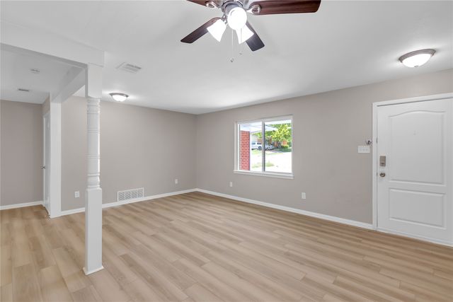 3500 Brandon Lane, Fort Worth, TX 76116