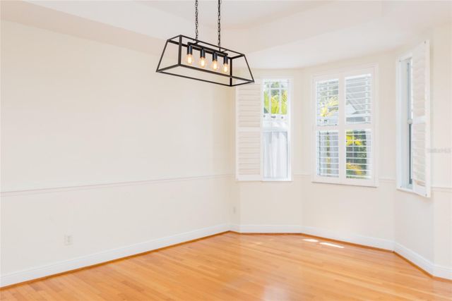 2876 BAYSHORE TRAILS DRIVE, Tampa, FL 33611