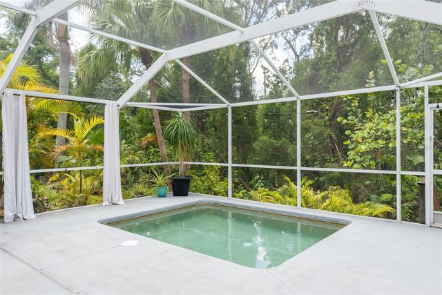 2876 BAYSHORE TRAILS DRIVE, Tampa, FL 33611