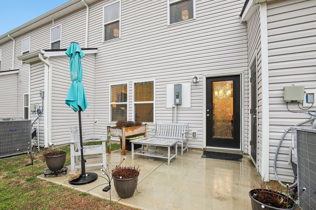 4657 Ridge Bend Dr, Nashville, TN 37207