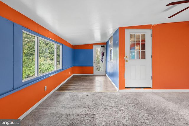 5030 ARNEY RD, Harrisburg, PA 17111