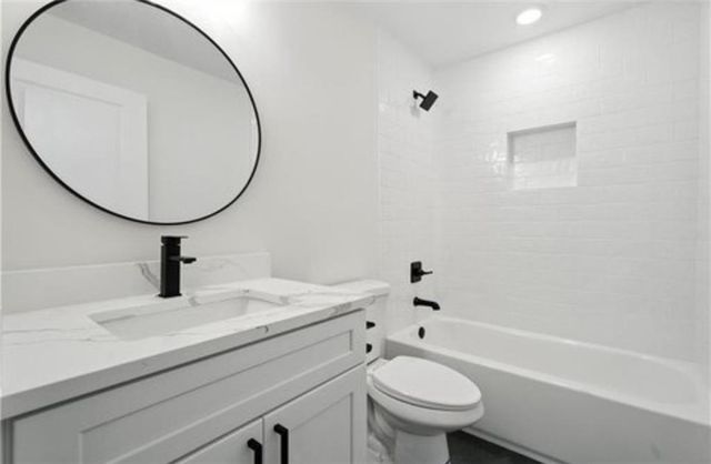 1227 Kenilworth SW Drive, Atlanta, GA 30310