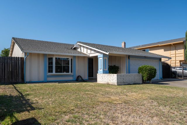 6861 Rancho Adobe Dr, Sacramento, CA 95828