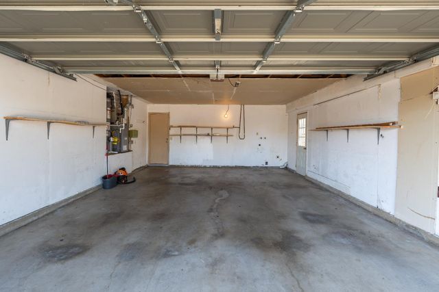 6861 Rancho Adobe Dr, Sacramento, CA 95828