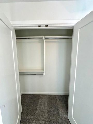 3104 Mt Nebo Drive, Yukon, OK 73099