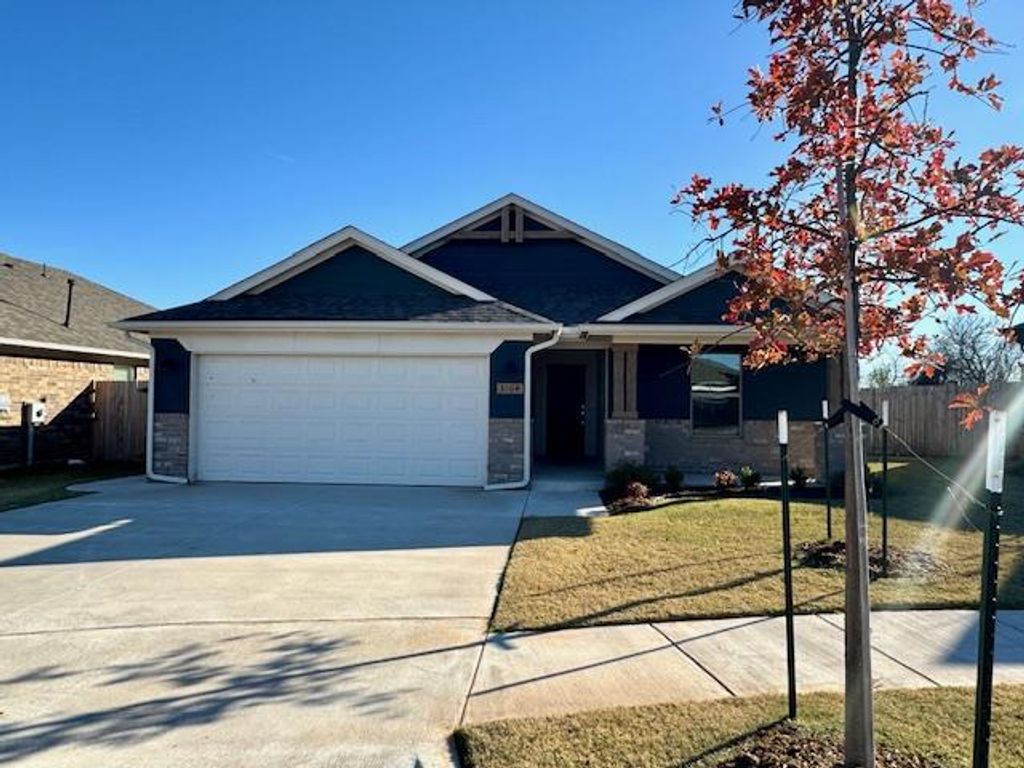 3104 Mt Nebo Drive, Yukon, OK 73099