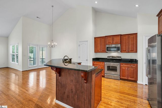 27 Pine Island Drive, Simpsonville, SC 29681