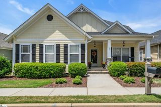27 Pine Island Drive, Simpsonville, SC 29681