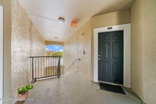 5693 Star Rush Drive 304, Melbourne, FL 32940